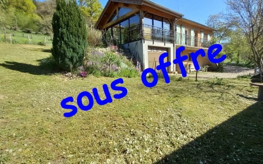 Corps de ferme 63120 Saint-Agathe