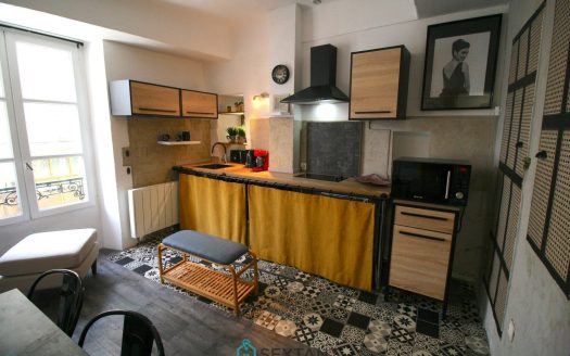 Castellane, 21sqm studio, in the heart of the village, Parc des Gorges du Verdon