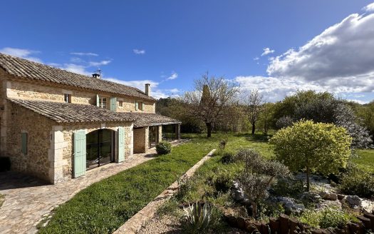 Stone house – Goudargues