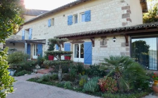 STONE VILLAGE HOUSE WITH POOL AND BEAUTIFUL VIEW OF THE VALLEY