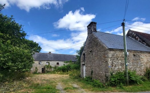 17th century house to renovate