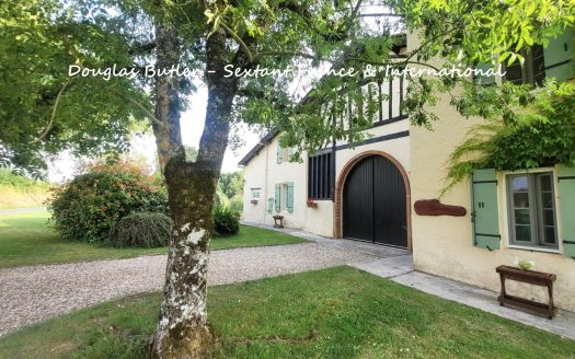 Charming countryside property with swimming pool and gite potential