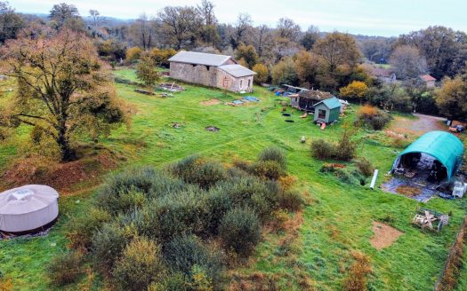 Barn, bungalow, tiny house in a Natural Zone