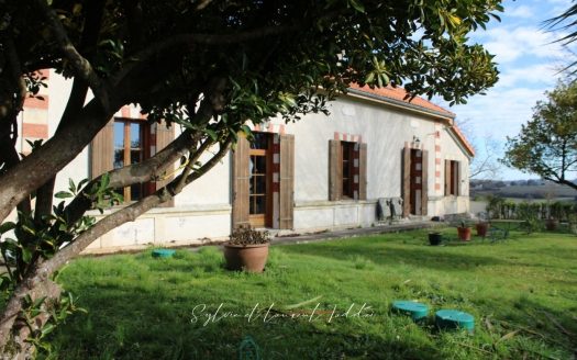 OLD PRESBYTERY – OPEN VIEW OF THE SURROUNDING COUNTRYSIDE – SWIMMING POOL