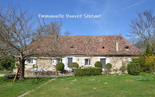 Typical Perigord stone house in peaceful environment