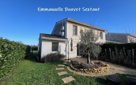 BERGERAC, quiet quarter, semi-detached house, garden, garage, 3 bedrooms, perfect state.