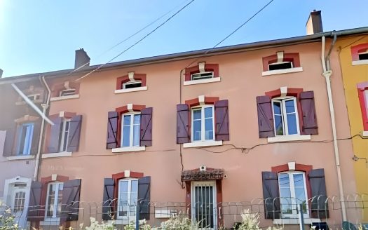 Maison 7 pce de 137 sqm