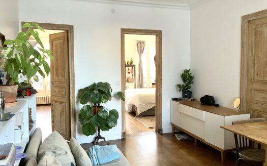 Charming 3-room apartment, bathed in sunlight with no wasted space