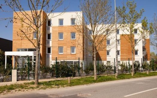 RENTAL INVESTMENT – BUC- Résidence Les Clefs du Roy – 5.58%  profitability