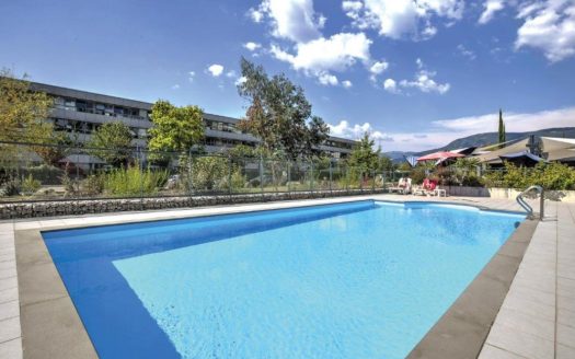 RENTAL INVESTMENT – MONTBONNOT ST MARTIN – Appart’City Confort Residence Grenoble Inovallée*** – 6.19%  profitability